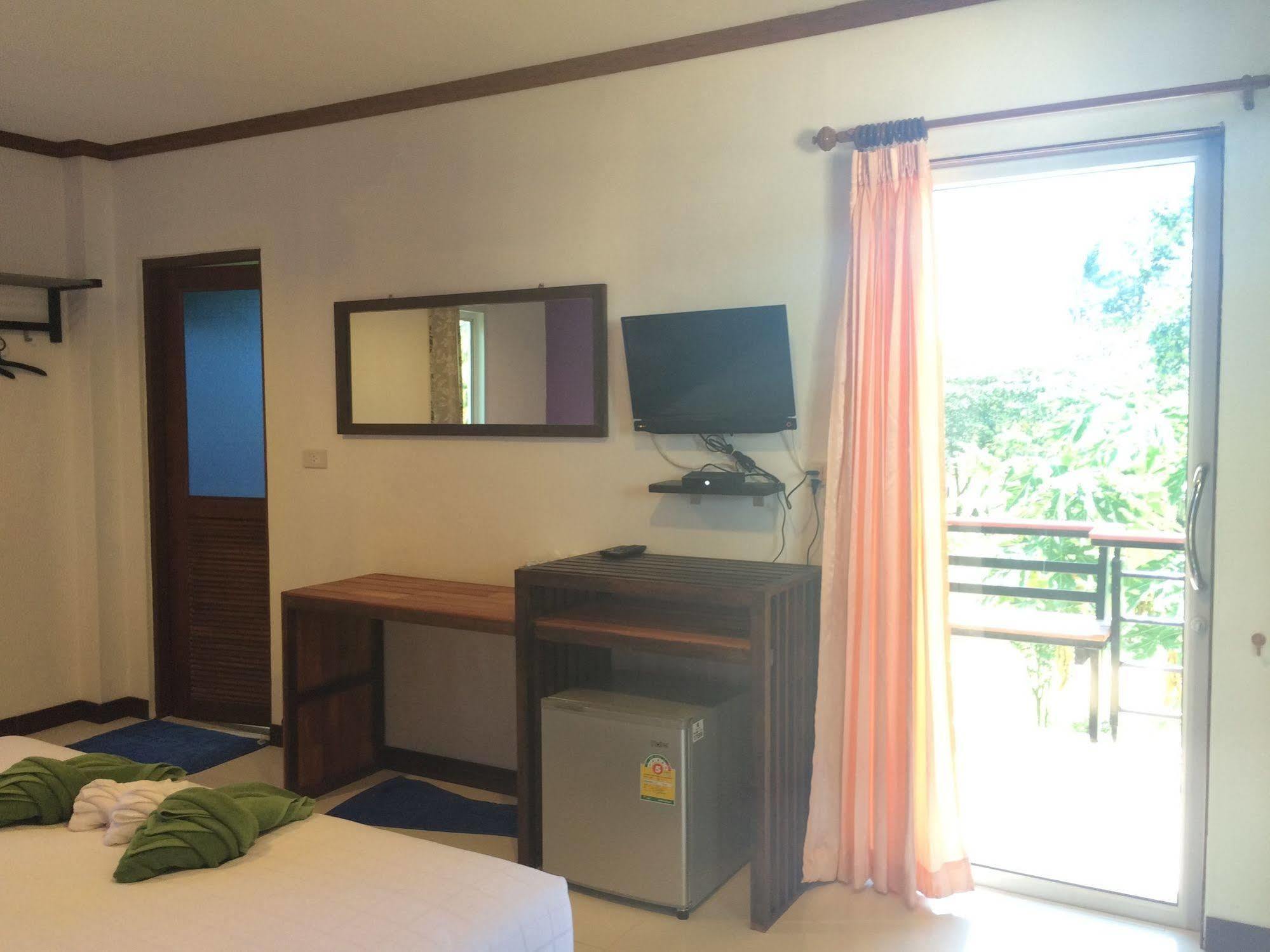 Cha-Cha Hotel Ko Lanta Dış mekan fotoğraf
